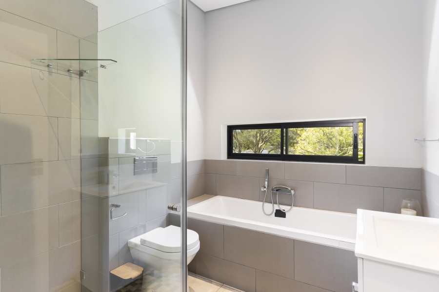 3 Bedroom Property for Sale in Heldervue Western Cape